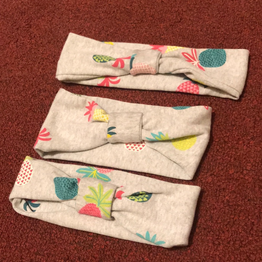 Matching momma and kids head bands!